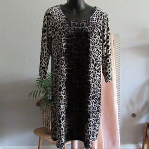 Isaac Mizrahi Live Leopard Faux Velvet Dress